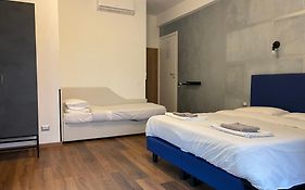 Luciano Licia Guest House